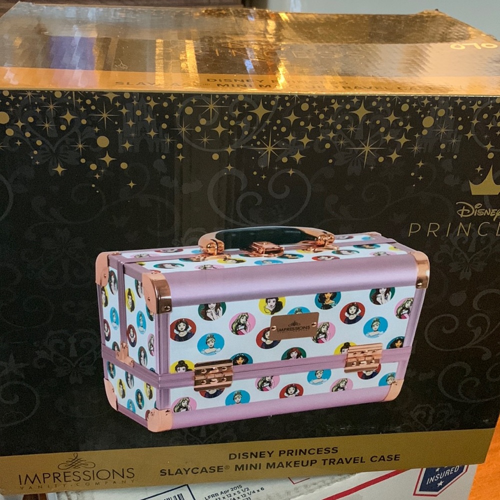 Disney princess princess slaycase mini travel case